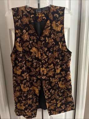 Liz Wear Black & Gold Floral Vest